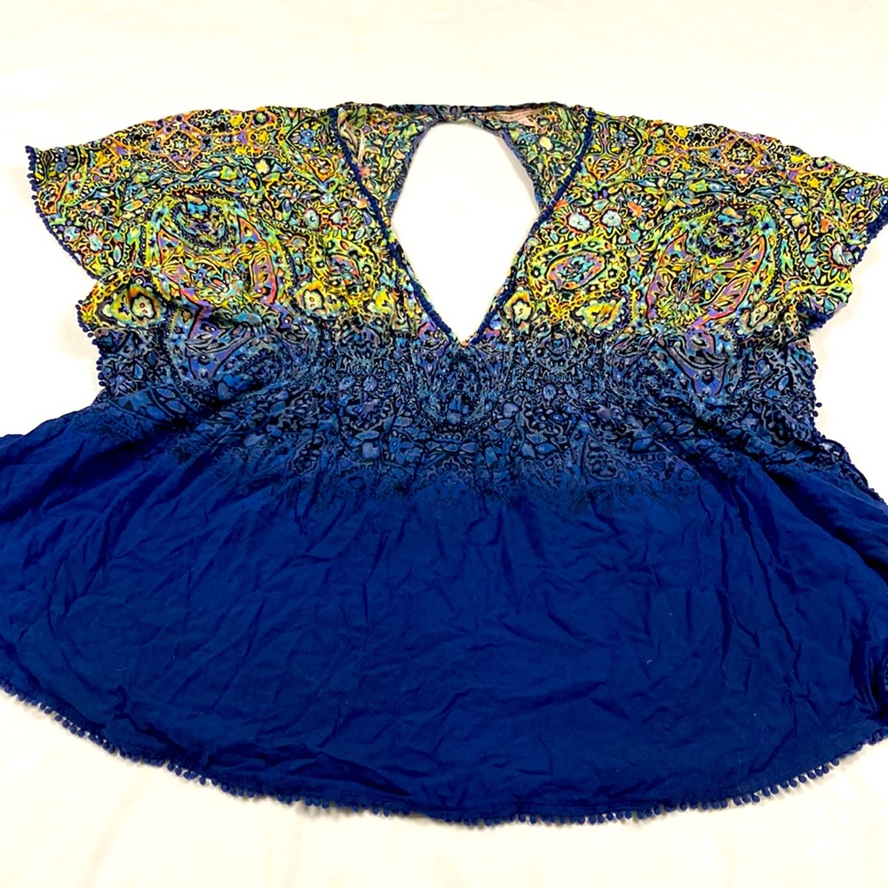 Victoria’s Secret women’s multicolored swim coverup size large